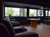 Loungesta on todella mukavat mekanismisohvat.